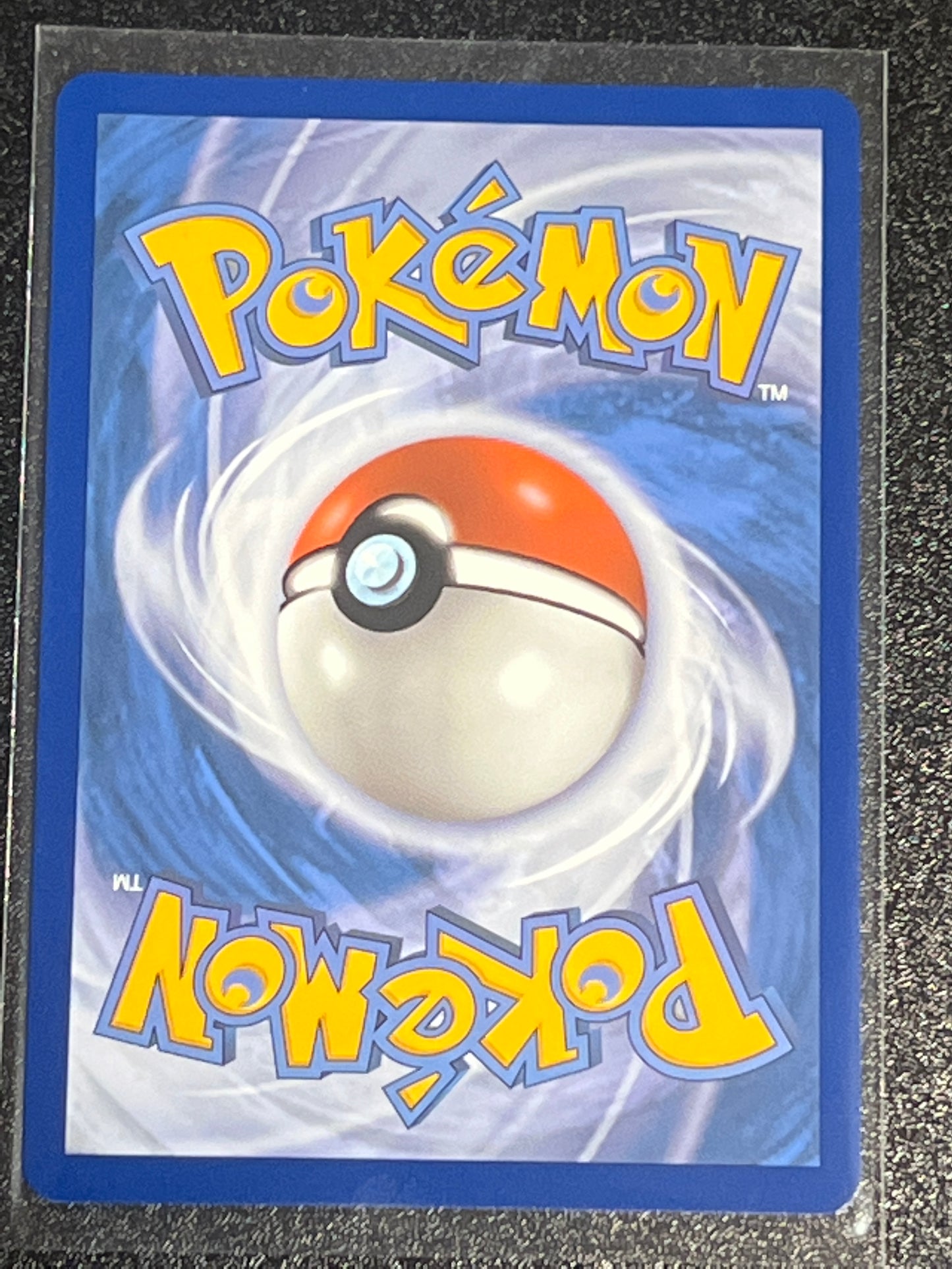 2020 Pokemon Alcremie Vmax - Ultra Rare - #023