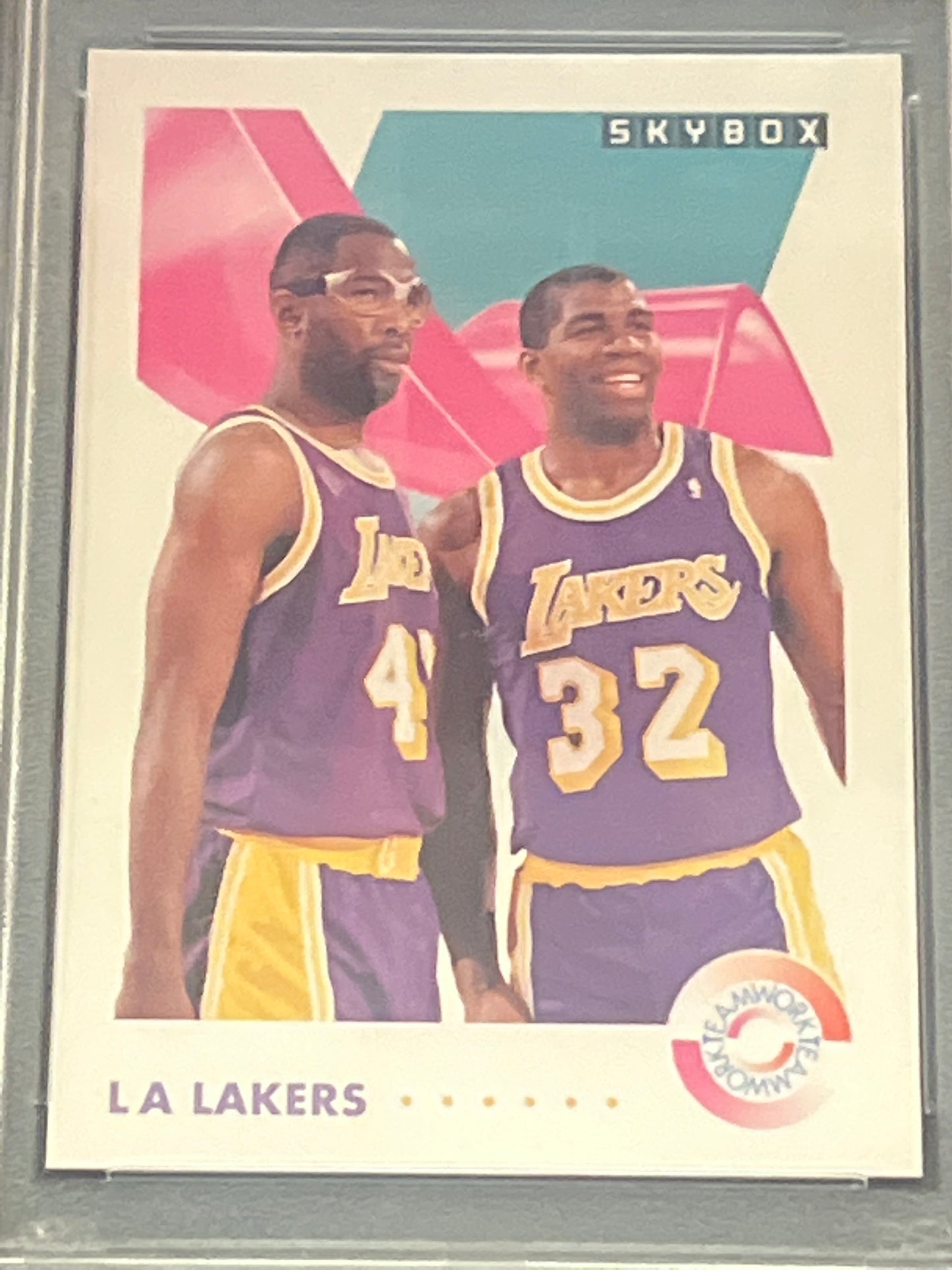 1991 Skybox MAGIC JOHNSON & JAMES WORTHY - #471 - PSA 9