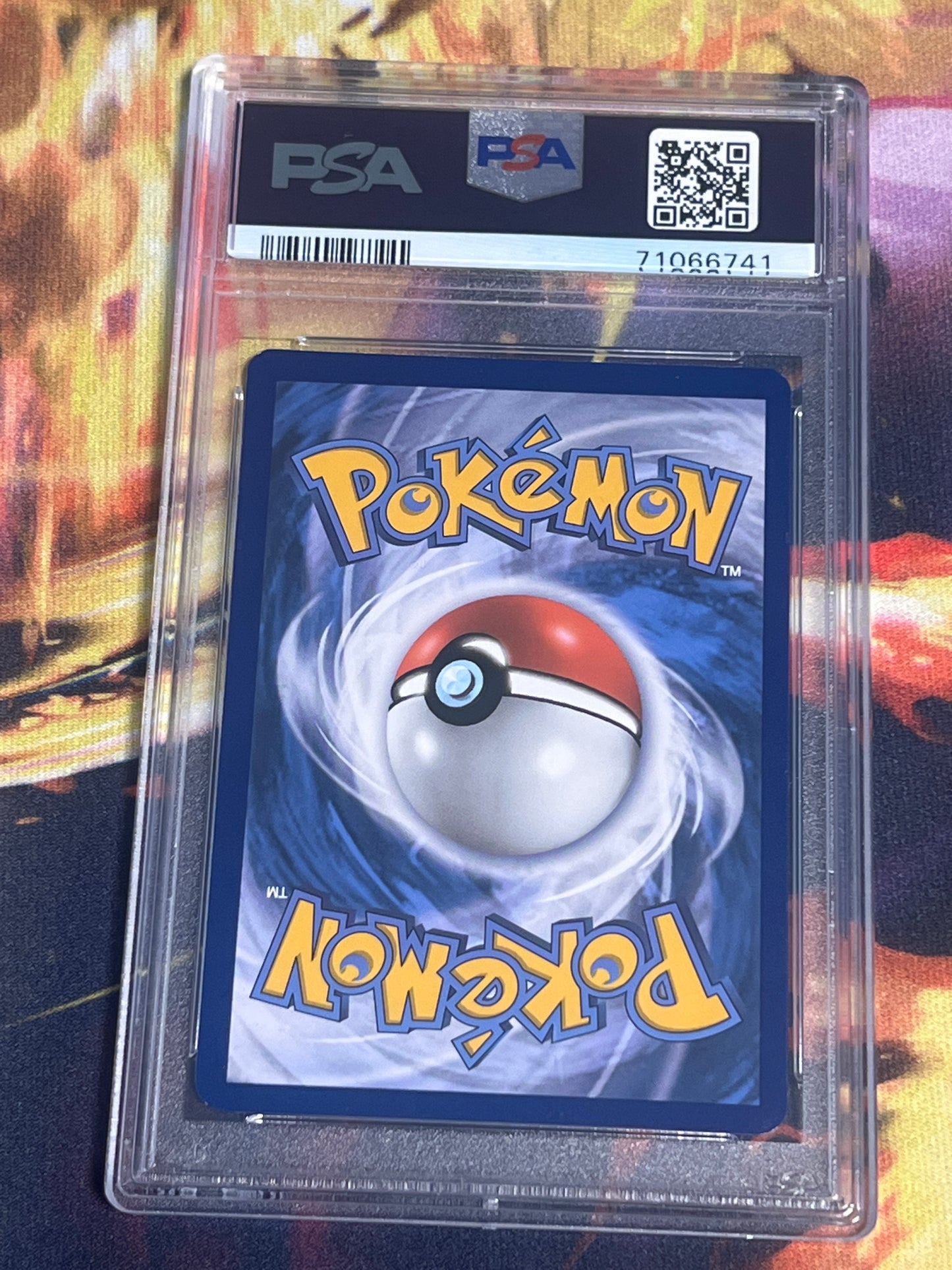 2016 Pokemon Nidoking  - Holo Rare - Graded PSA 8  - #45