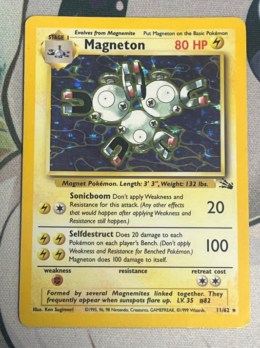 1999 Pokemon Magneton - Fossil - Holo - #11