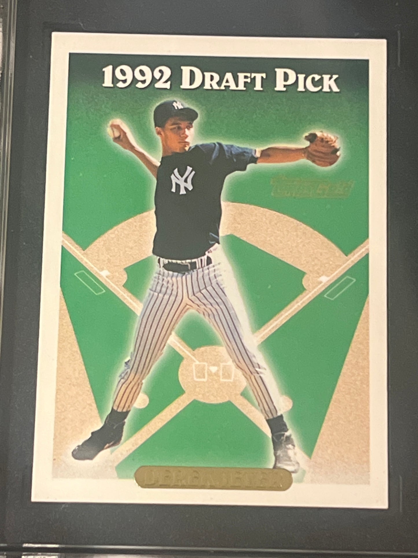 1993 Topps - DEREK JETER - #98 Gold  - SGC 9