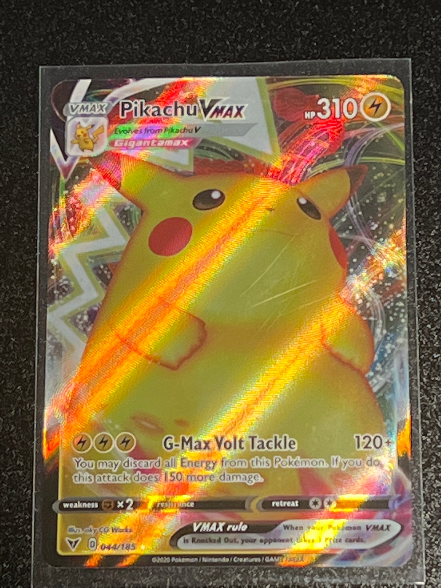 2020 Pokemon PIKACHU VMAX - Holo - #044