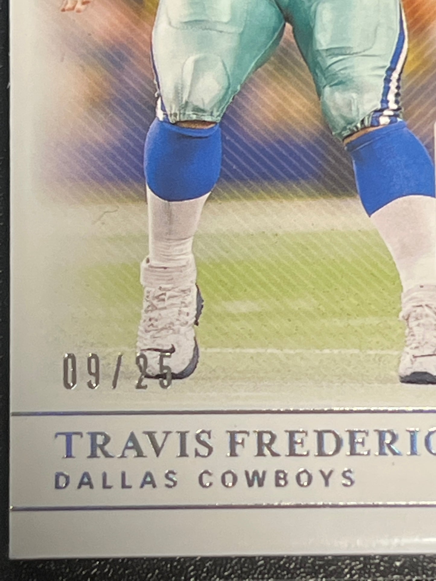 2019 Panini Nat. Treas. TRAVIS FREDERICK - Patch Card - 09/25 - #CM-35