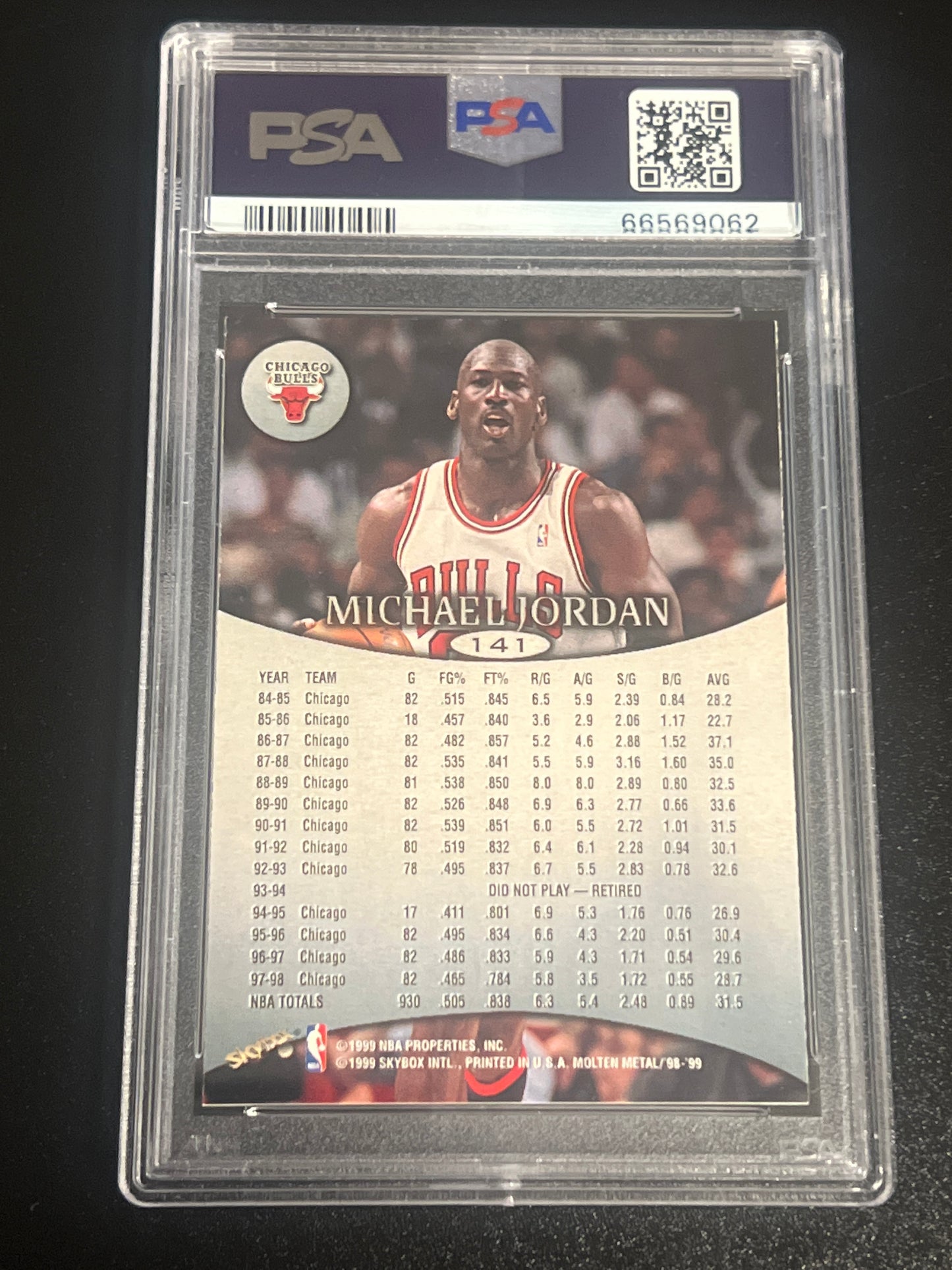 1998 Skybox Molten Metal MICHAEL JORDAN - PSA 8 - #141