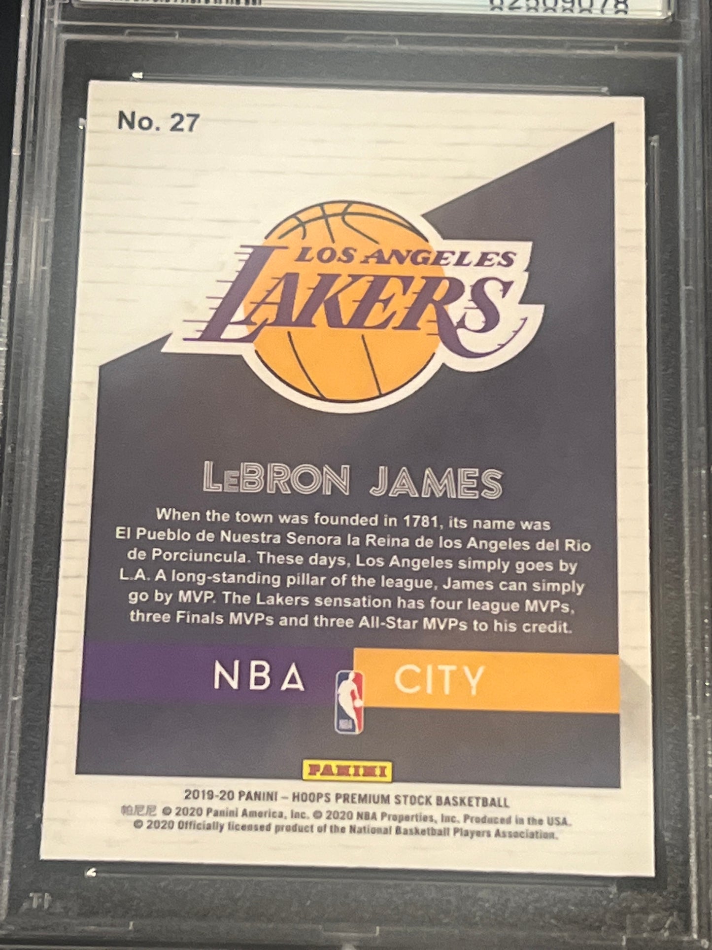 2019 Hoops LEBRON JAMES - PSA10