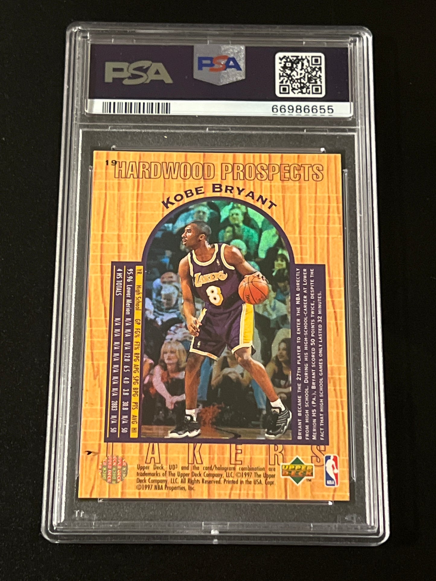 1996 UD3 - KOBE BRYANT - RC - #19- PSA 8