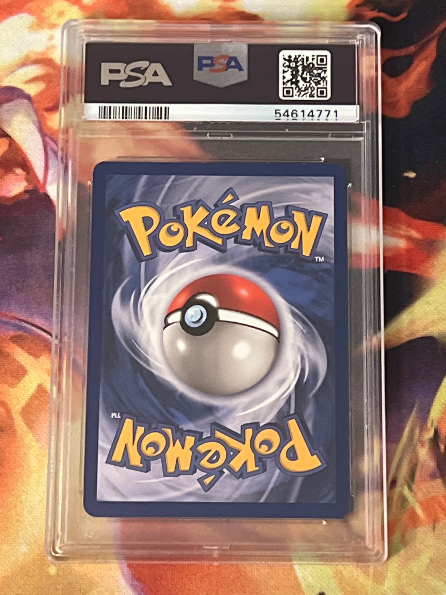 1999 Pokemon - Magneton - Holo - Graded PSA 8 - #11