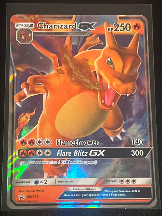 2019 Pokemon CHARIZARD GX - SM211