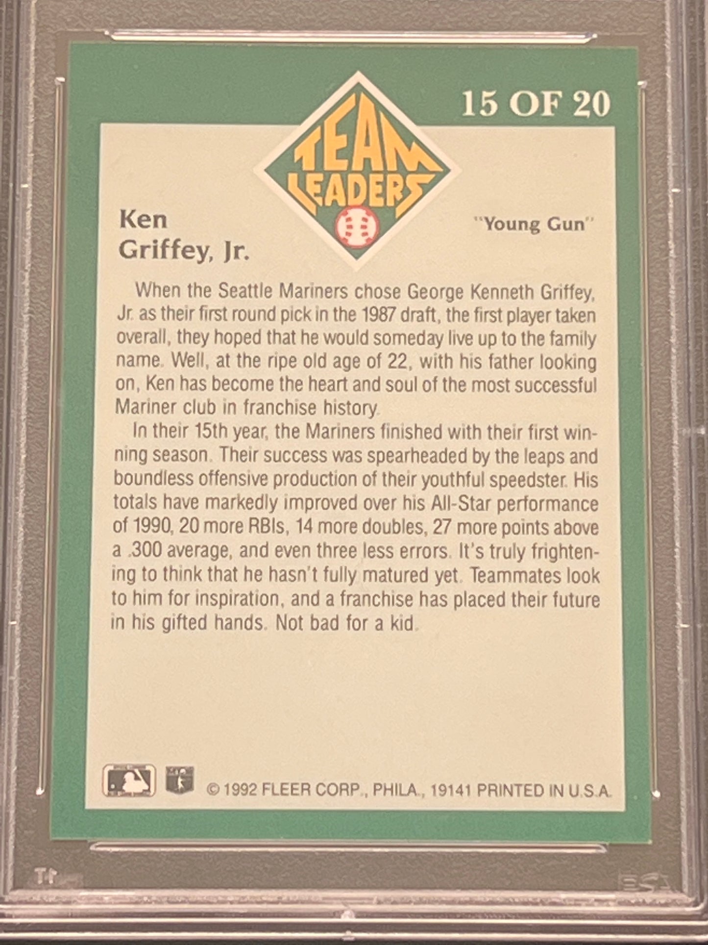 1992 Fleer KEN GRIFFEY JR. - #15 - PSA 8 NM-MT