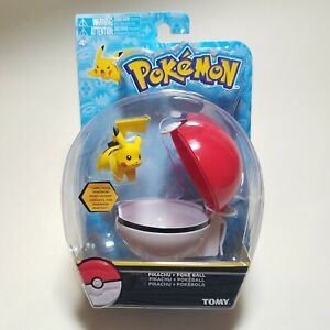 Pokemon Clip 'n Carry Poke Ball, Pikachu and Poke Ball